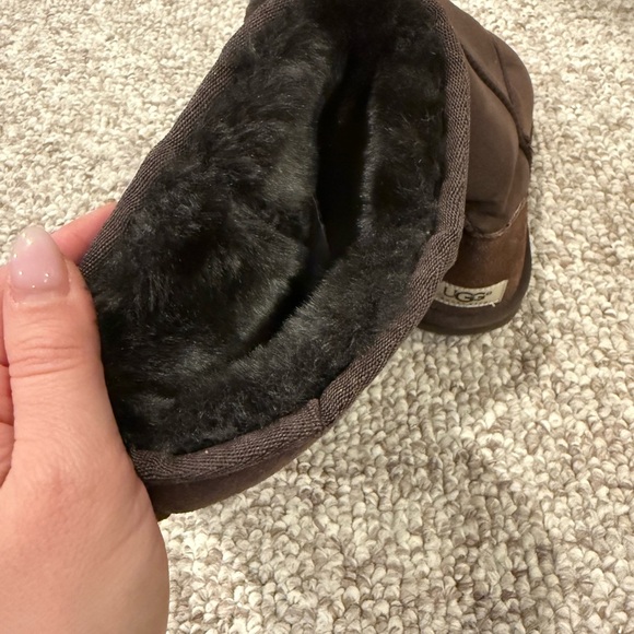 UGG Chocolate Shearling Boots - Picture 5 of 6